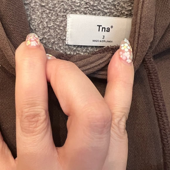 TNA cropped bf hoodie - Picture 1 of 2